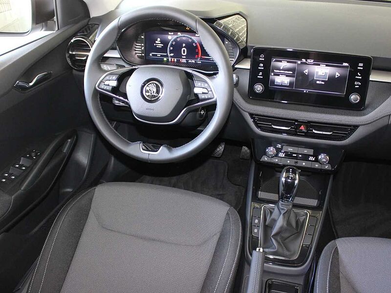 SKODA Fabia 1.0 TSI Style DSG ACC/Cam/Lane/Virtual
