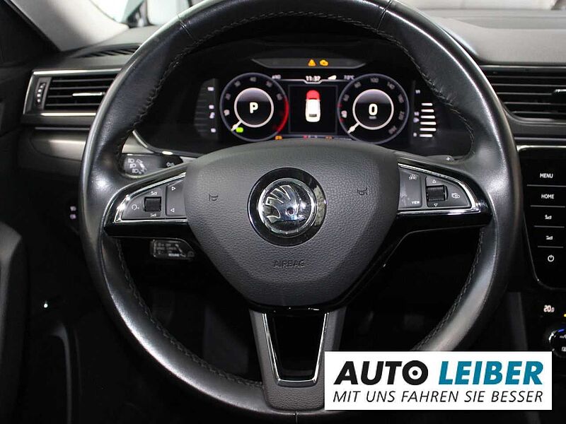 SKODA Superb Combi 1.5 TSI ACT Style DSG VC/Pano/AHK