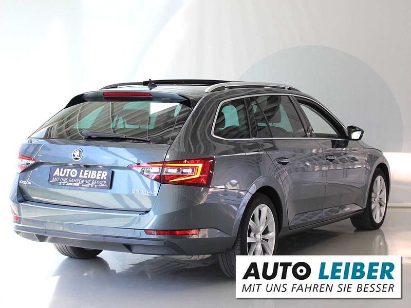 SKODA Superb Combi 1.5 TSI ACT Style DSG VC/Pano/AHK