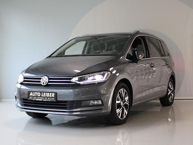 Volkswagen Touran 1.5 TSI ACT OPF 7Si. /AHK/Cam.