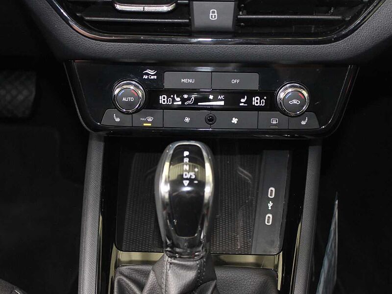 SKODA Kamiq 1.0 TSI Style DSG Cam/Virtual/ACC