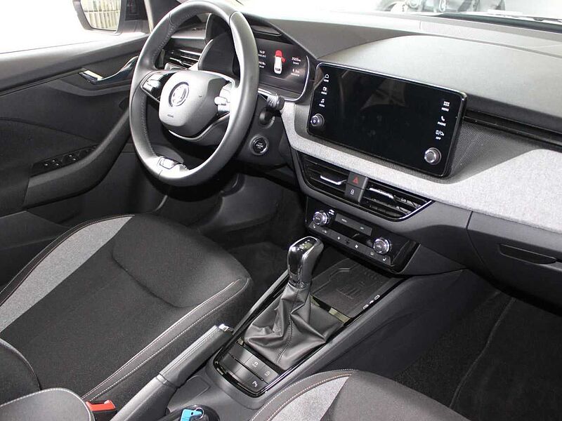 SKODA Kamiq 1.0 TSI Style DSG Cam/Virtual/ACC