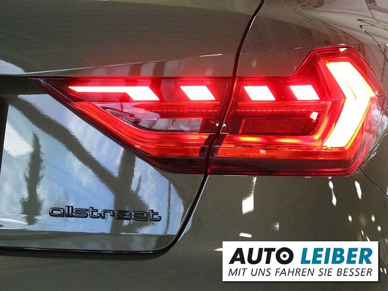 Audi A1 35 TFSI allstreet S-Line/Assistenzp. /Infop.