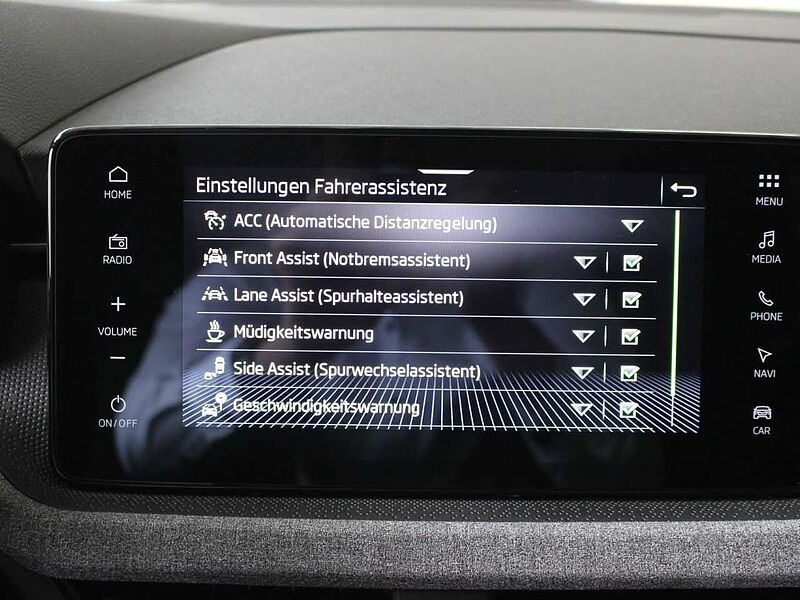 SKODA Kamiq 1.0 TSI DSG Selection AHK/ACC/Matrix/Cam