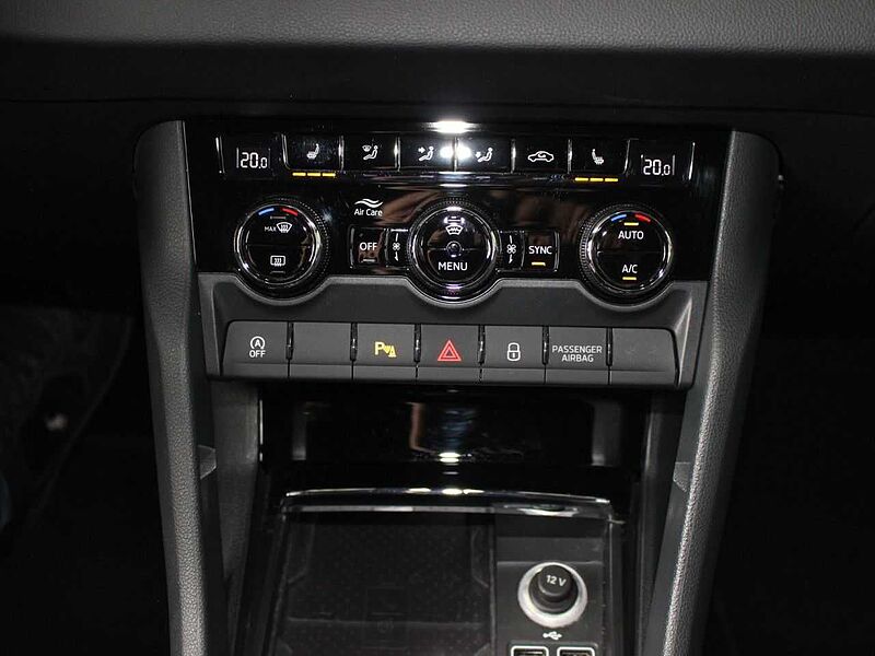 SKODA Karoq 1.5 TSI ACT Sportline DSG ACC/VC/Cam