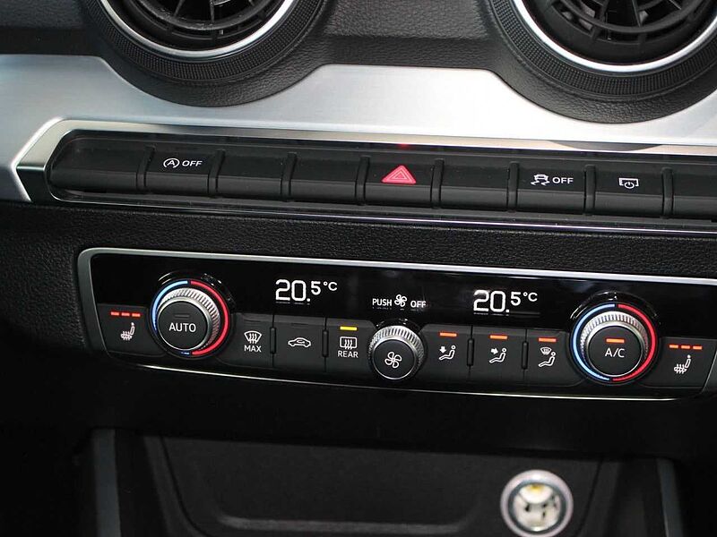 Audi Q2 40 TFSI quattro sport S-tronic LED/GRA