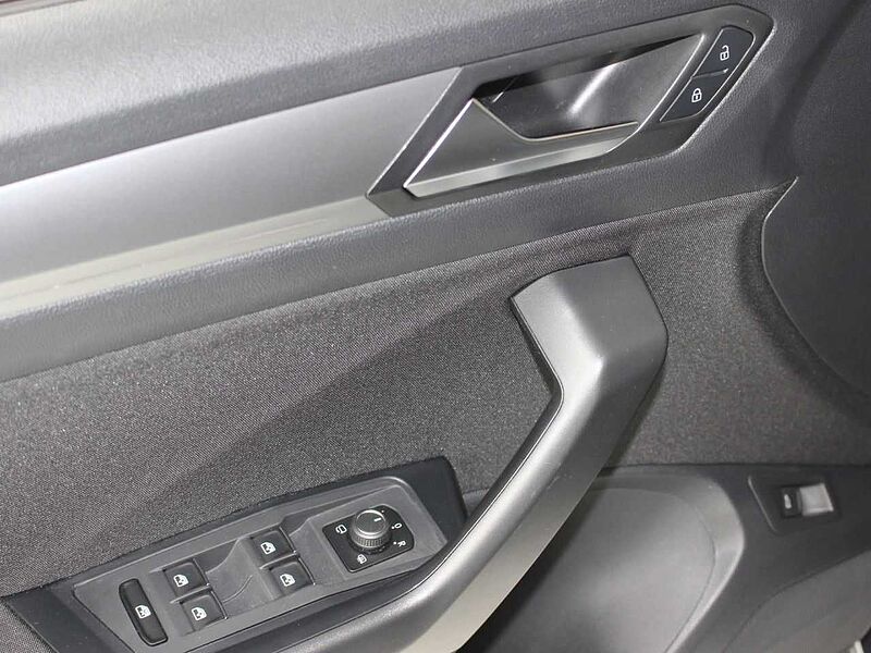 Volkswagen T-Roc 1.5 TSI ACT OPF DSG 'ACTIVE'