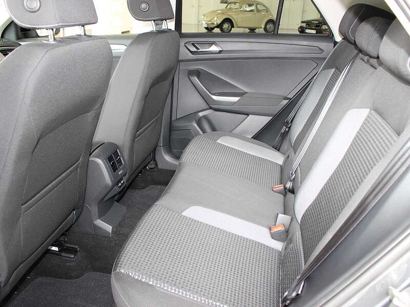 Volkswagen T-Roc 1.5 TSI ACT OPF DSG 'ACTIVE'