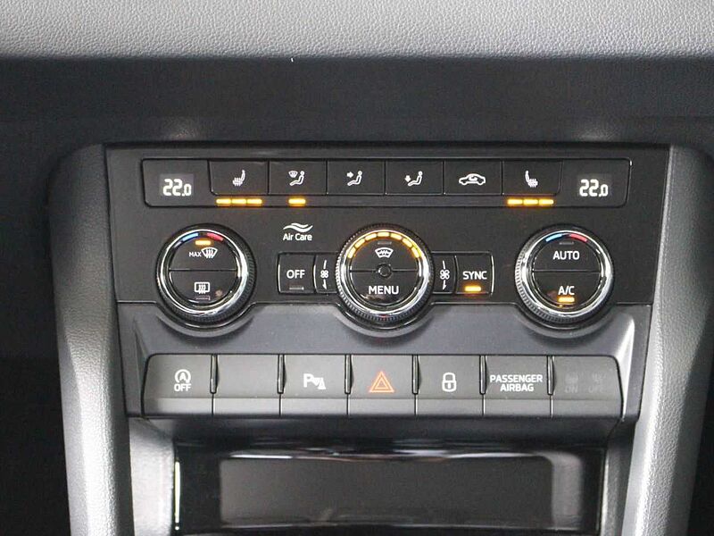 SKODA Karoq 1.5 TSI Ambition DSG/LANE/ACC/CAM