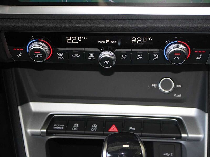 Audi Q3 35 TFSI advanced AHK/St. Hz. /Virtual